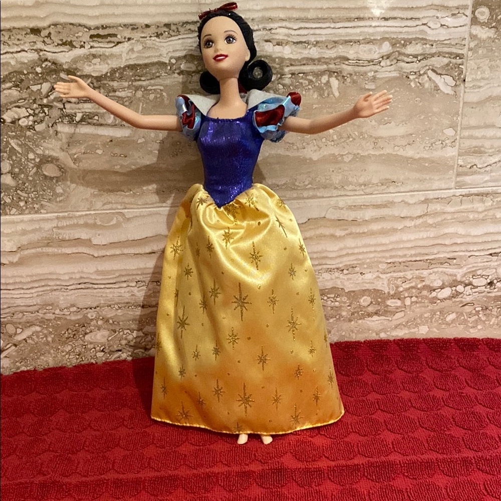 Snow White Doll with Yellow and Blue Dress